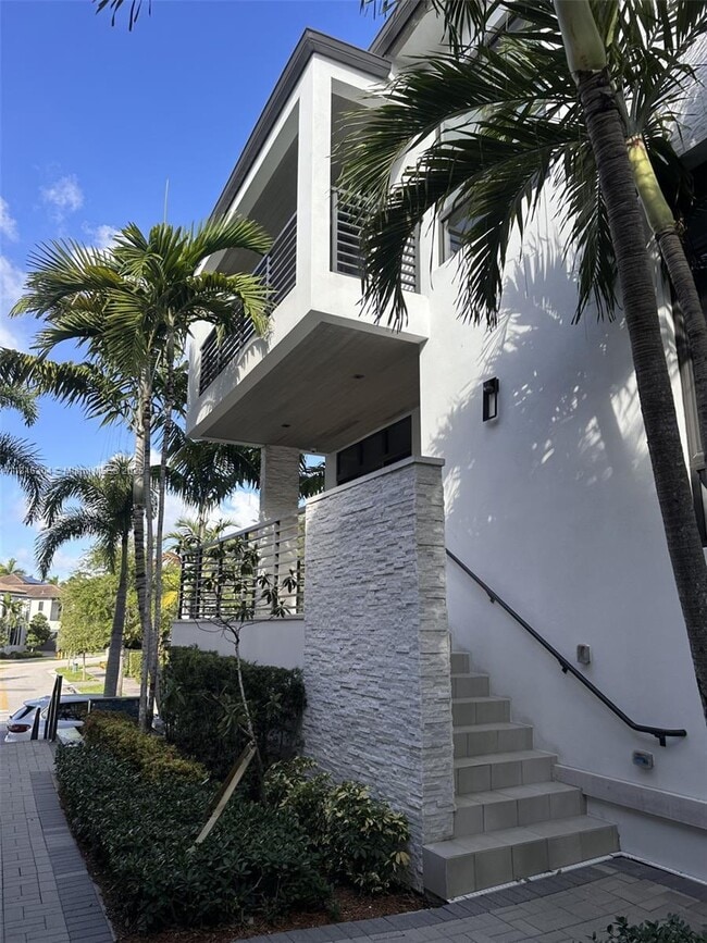 Building Photo - 8231 NW 48th St