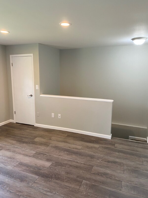 Building Photo - 158 Princeton Dr