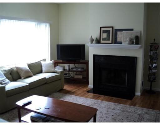 Building Photo - 40 Tisdale Dr