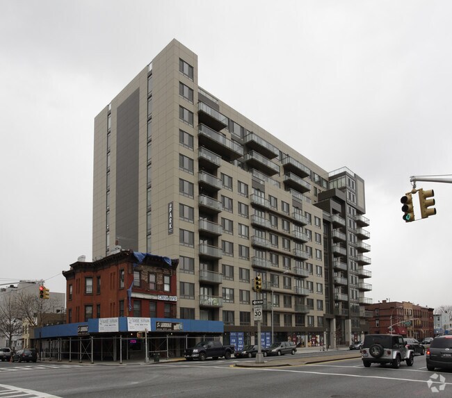 Foto del edificio - 500 4th Ave