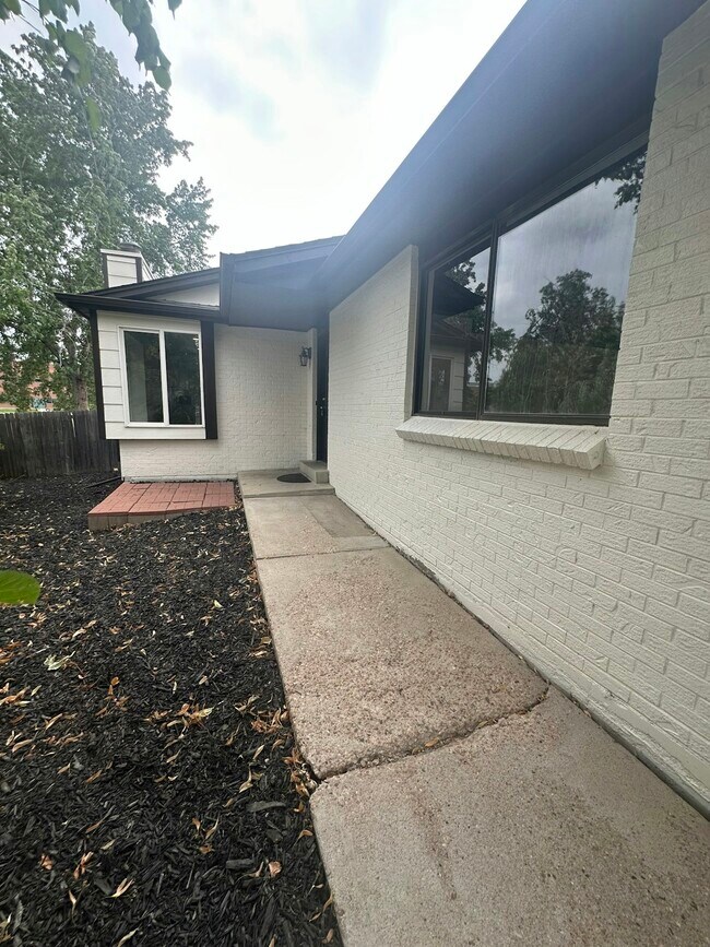 Photo - 9340 W 104th Pl House