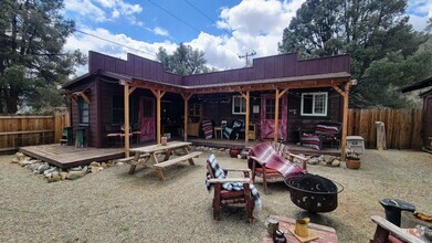 Building Photo - 15975 Green Leaf Springs Rd