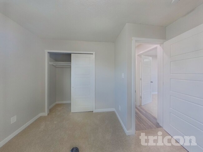 Foto del edificio - 4706 Wilde Pl