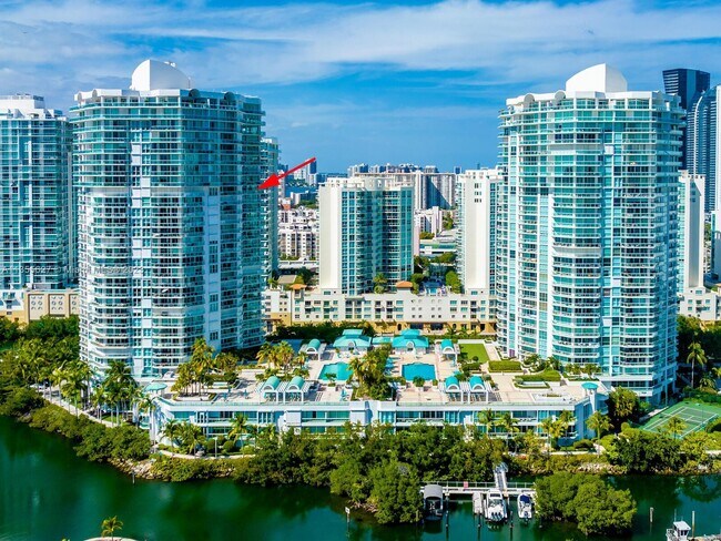 Foto del edificio - 16500 Collins Ave