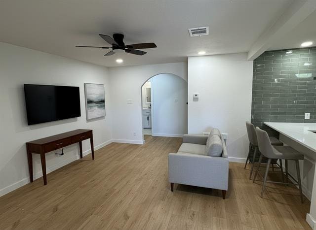 Foto del edificio - 2432 Jonesboro Ave