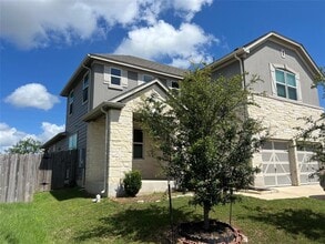 Building Photo - 112 W Point Way