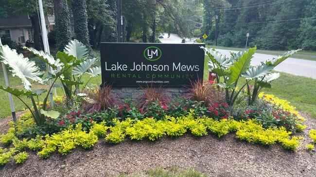 Building Photo - Lake Johnson Mews-3bd on the LAKE TRAIL!