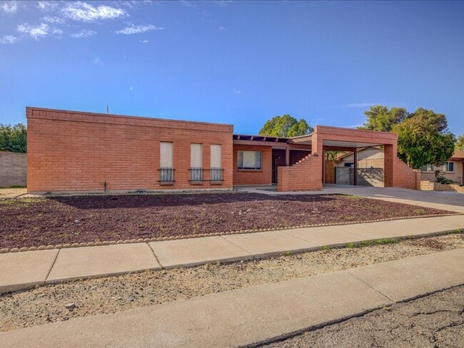 Foto del edificio - $200 OFF FIRST MONTH RENT!!