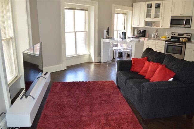 Building Photo - 20 Westminster St