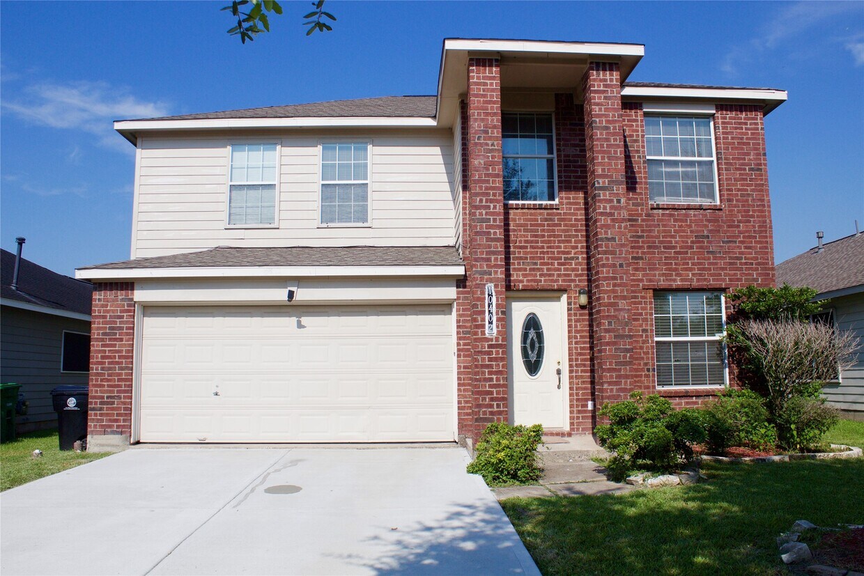 Foto principal - 10402 Kinsdale Crossing Ln