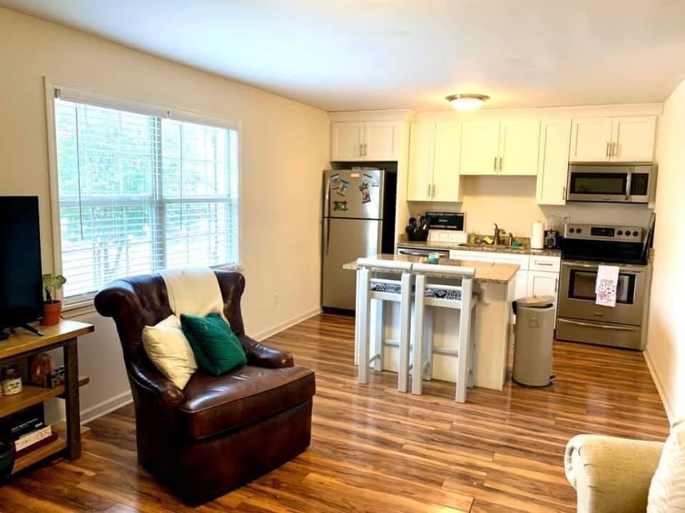 Foto principal - 720 Gene Stallings Ave