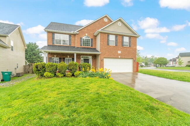 Building Photo - 1508 Crescent Oaks Ln