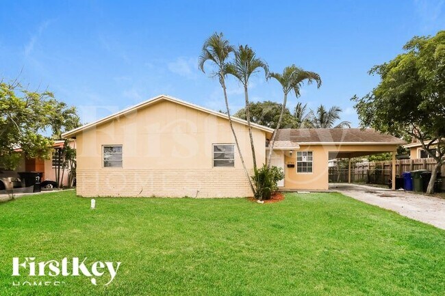 Foto del edificio - 2740 SW 7th St