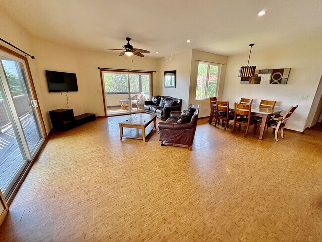 Foto del edificio - 77-933 Waiaea Rd