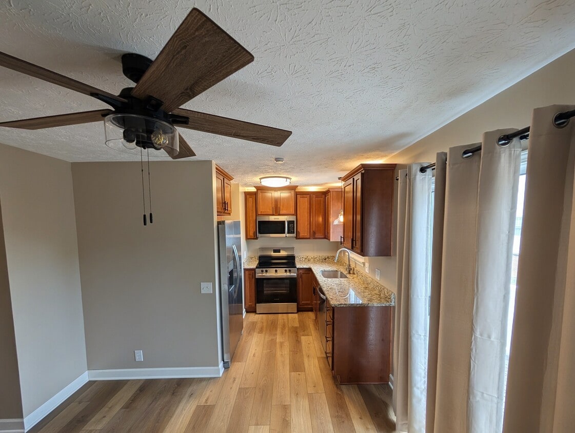 Primary Photo - 2019 50th St SE