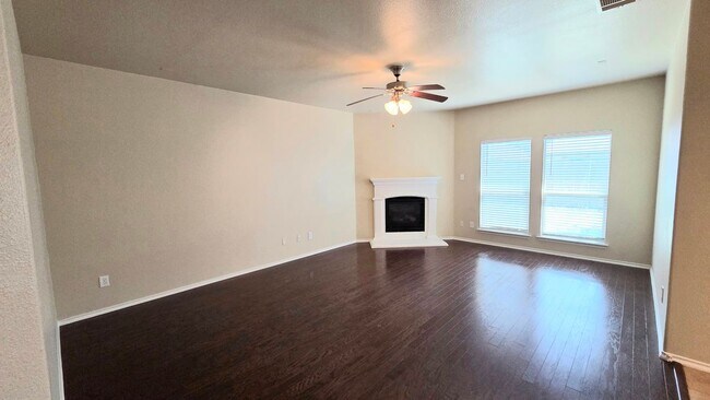 Building Photo - 9717 Sand Trap Dr