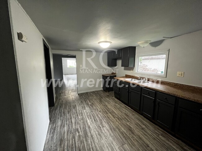 Building Photo - 2609 Cannon-