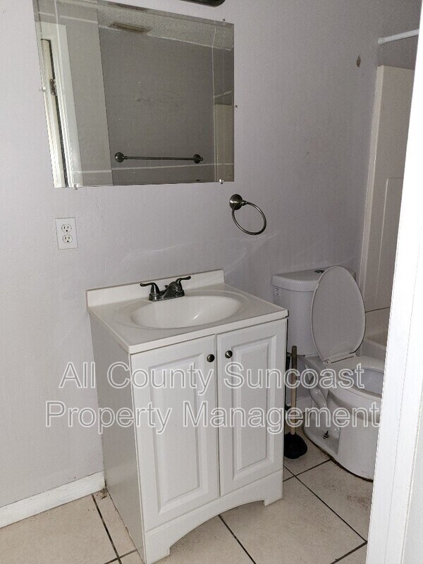 Foto del edificio - 8508 N Elmer St