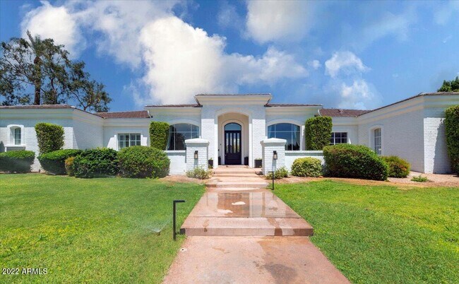 Foto del edificio - 6404 E Gainsborough Rd