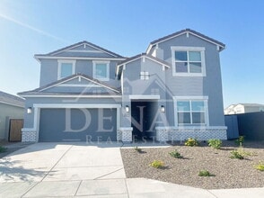Building Photo - 2760 W Stradling Ave