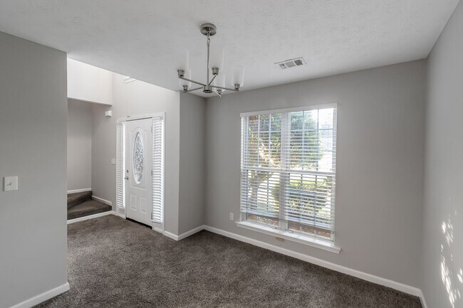 Foto del edificio - Spacious 4 Bedroom, 2.5 Bath Home on a Large Corner Lot in McDonough! ?