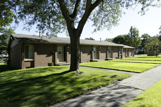 Muskegon Townhouses photo'