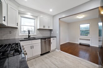 Building Photo - 1078 Burnet Ave