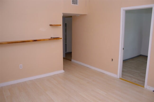Foto del edificio - 1310 4th St