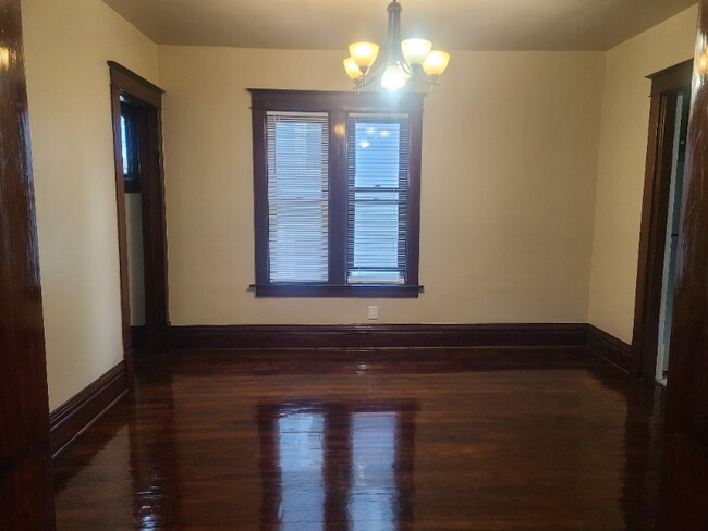 Foto del edificio - 35 Richards Ave NW