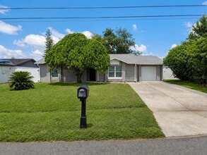 Building Photo - 326 Colonade Ct