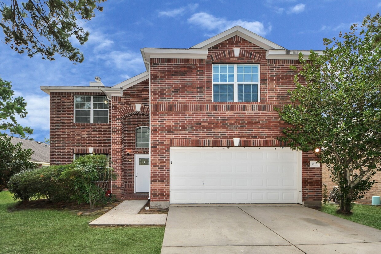 Primary Photo - 3526 Cactus Creek Dr