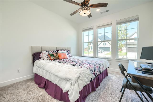 Building Photo - 1203 Grass Holw Pl