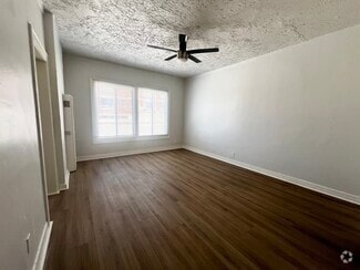 Building Photo - 503 S Union Ave