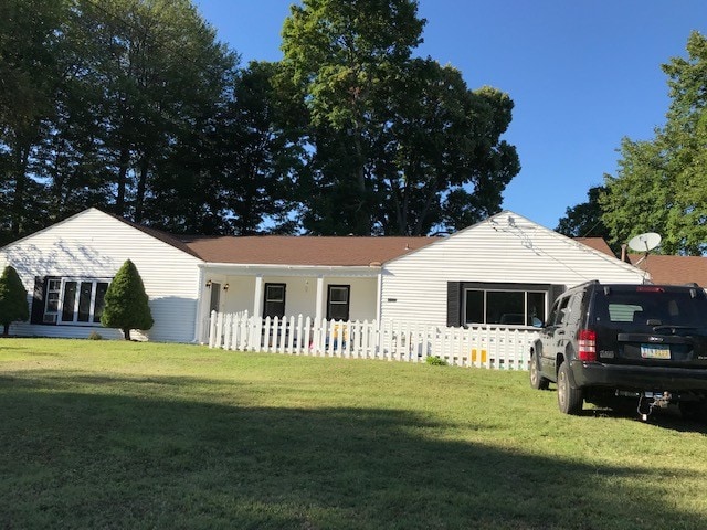 2842 Decamp Rd Youngstown, OH 44511 – photo 1