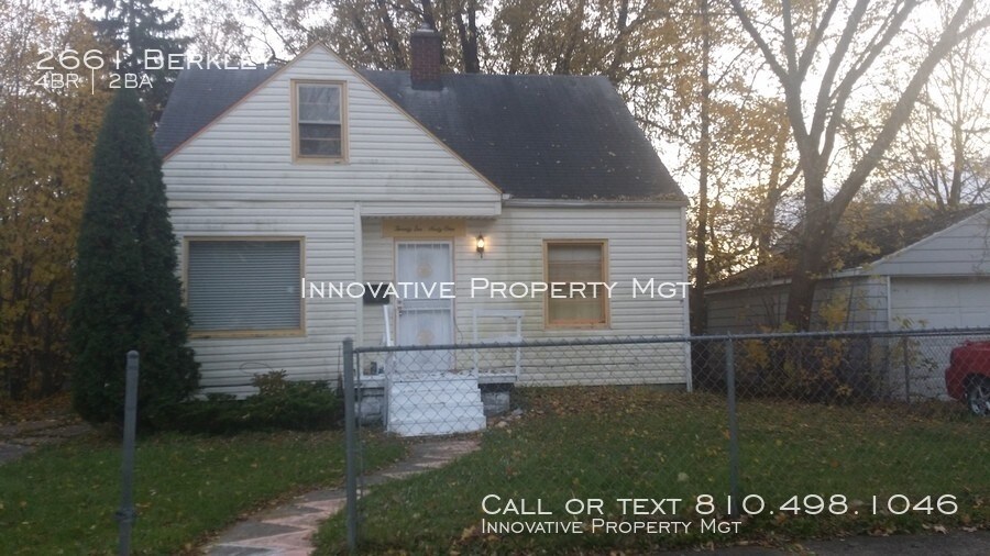 Primary Photo - 2661 Berkley St