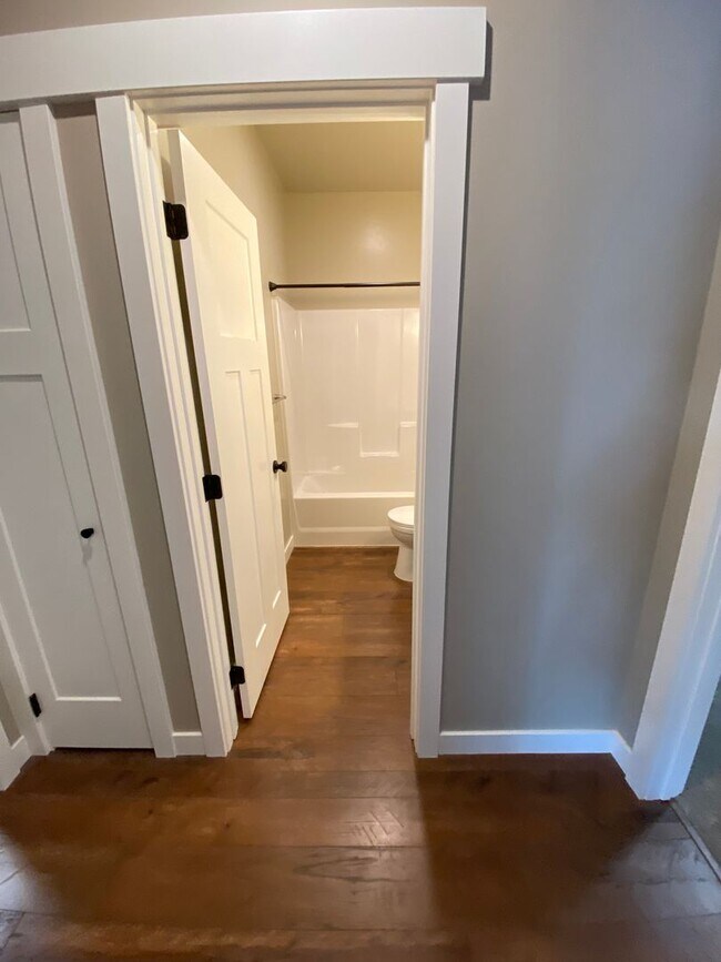 Foto del edificio - Newer Home - 3 Bedroom - 2 Bath - Corvallis