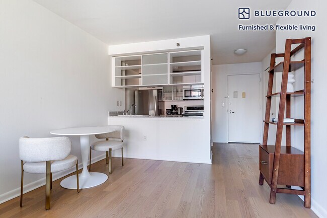 Foto del edificio - 180 W 20th St