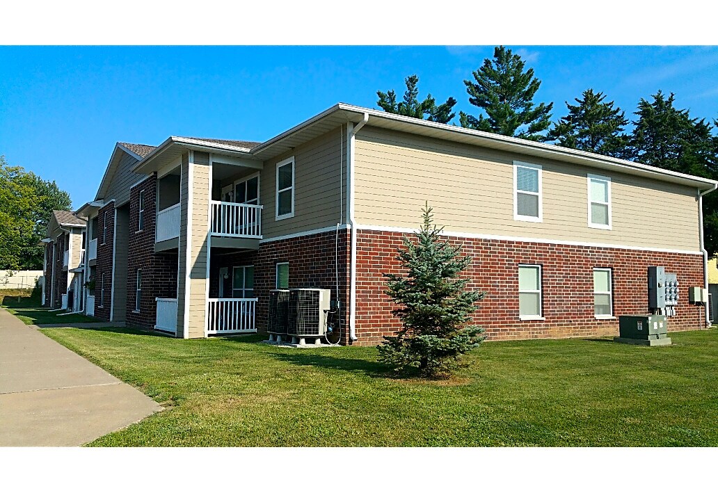 Primary Photo - Westport Terrace Apartments