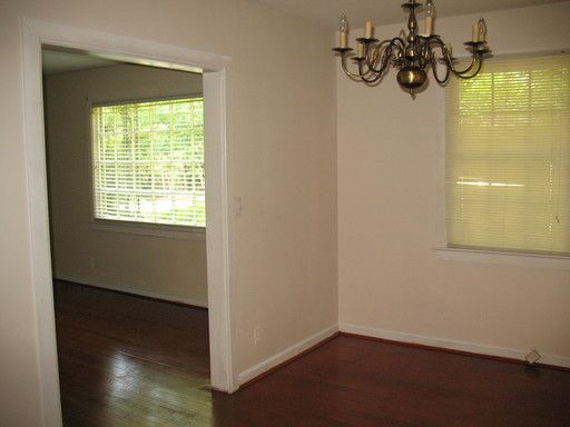 Building Photo - 4823 Auburn Dr N