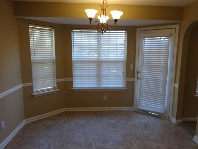 Building Photo - 4873 Mosley Chase Way