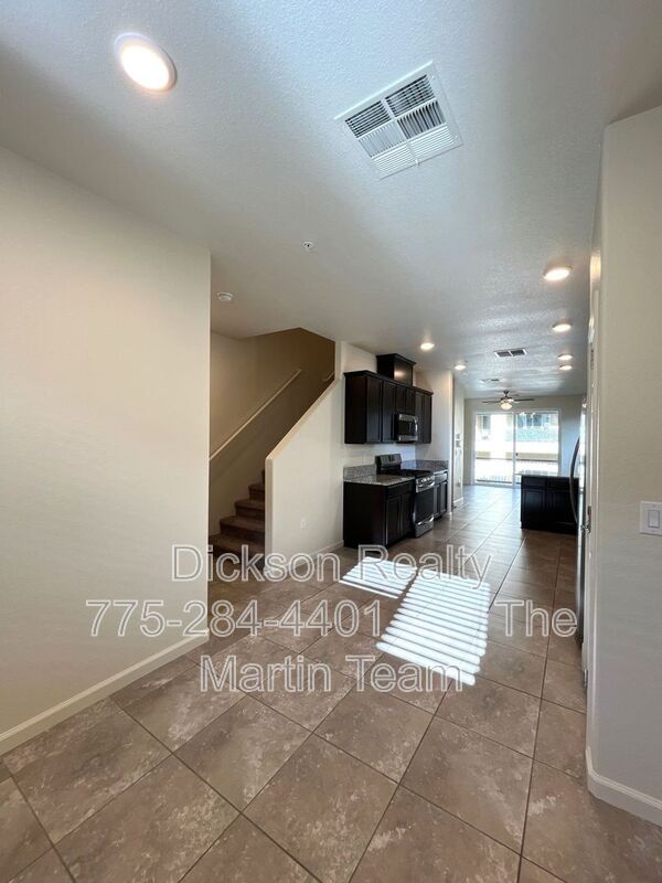 Building Photo - 3200 Sterling Ridge Cir