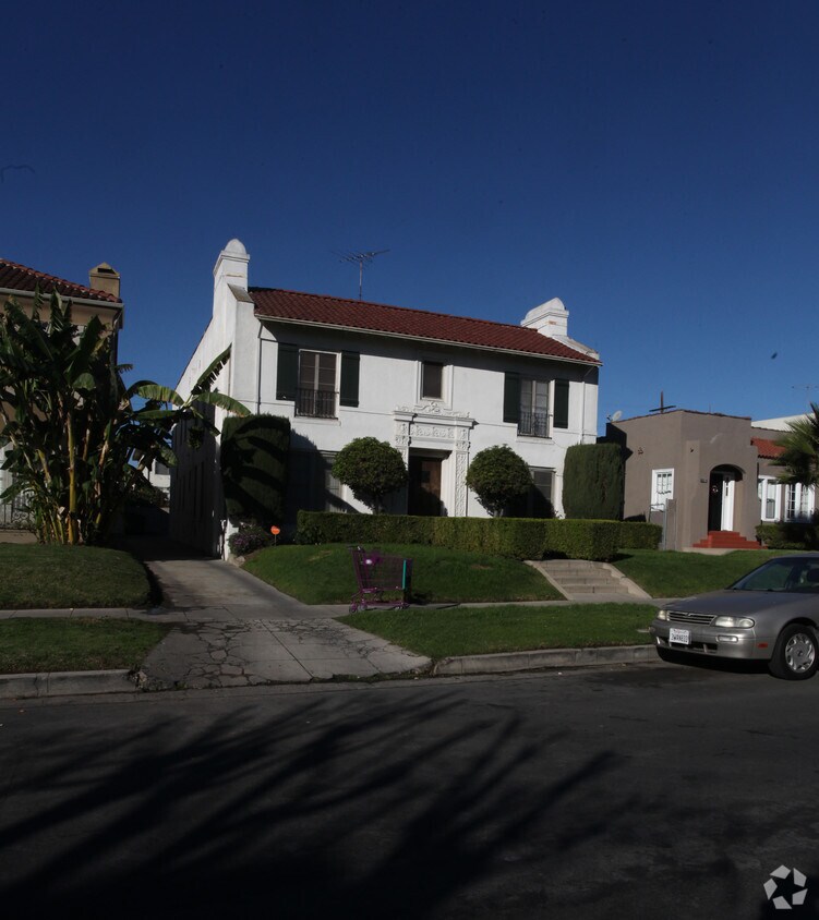Foto del edificio - 1139 N New Hampshire Ave