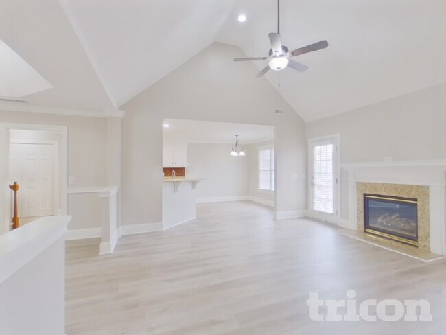 Building Photo - 6 Barony Pl Cir