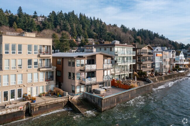 Foto del edificio - 4119 Beach Dr SW