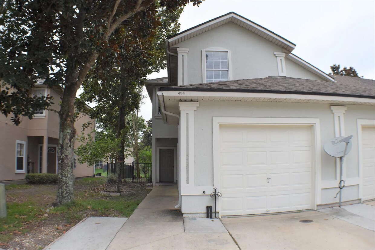 404 Southern Branch Ln, Jacksonville, FL 32259 Townhome Rentals in