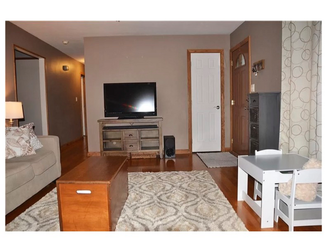 Foto del edificio - 2120 E 41st St