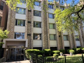Building Photo - 510 W Fullerton Pkwy