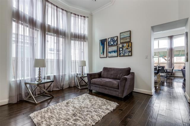 Foto del edificio - 808 Marietta Ln