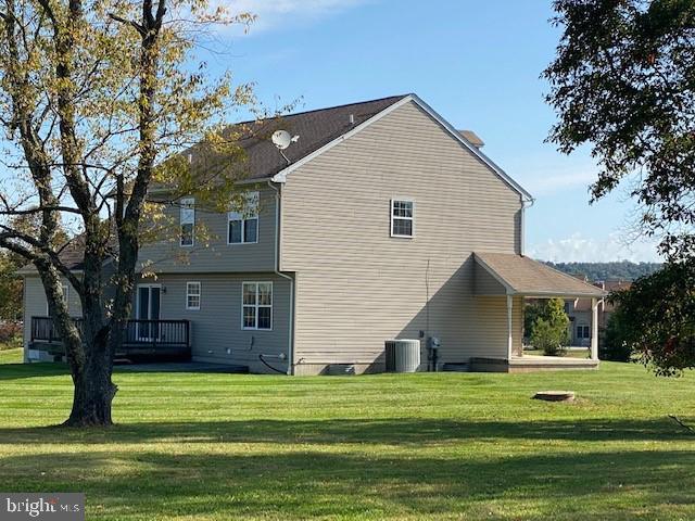 Building Photo - 1768 Sideline Rd