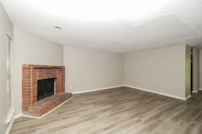 Building Photo - 6684 Judy Ln